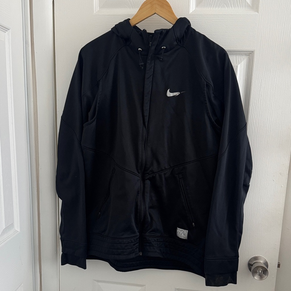 Nike Men's Black Windbreaker Jacket